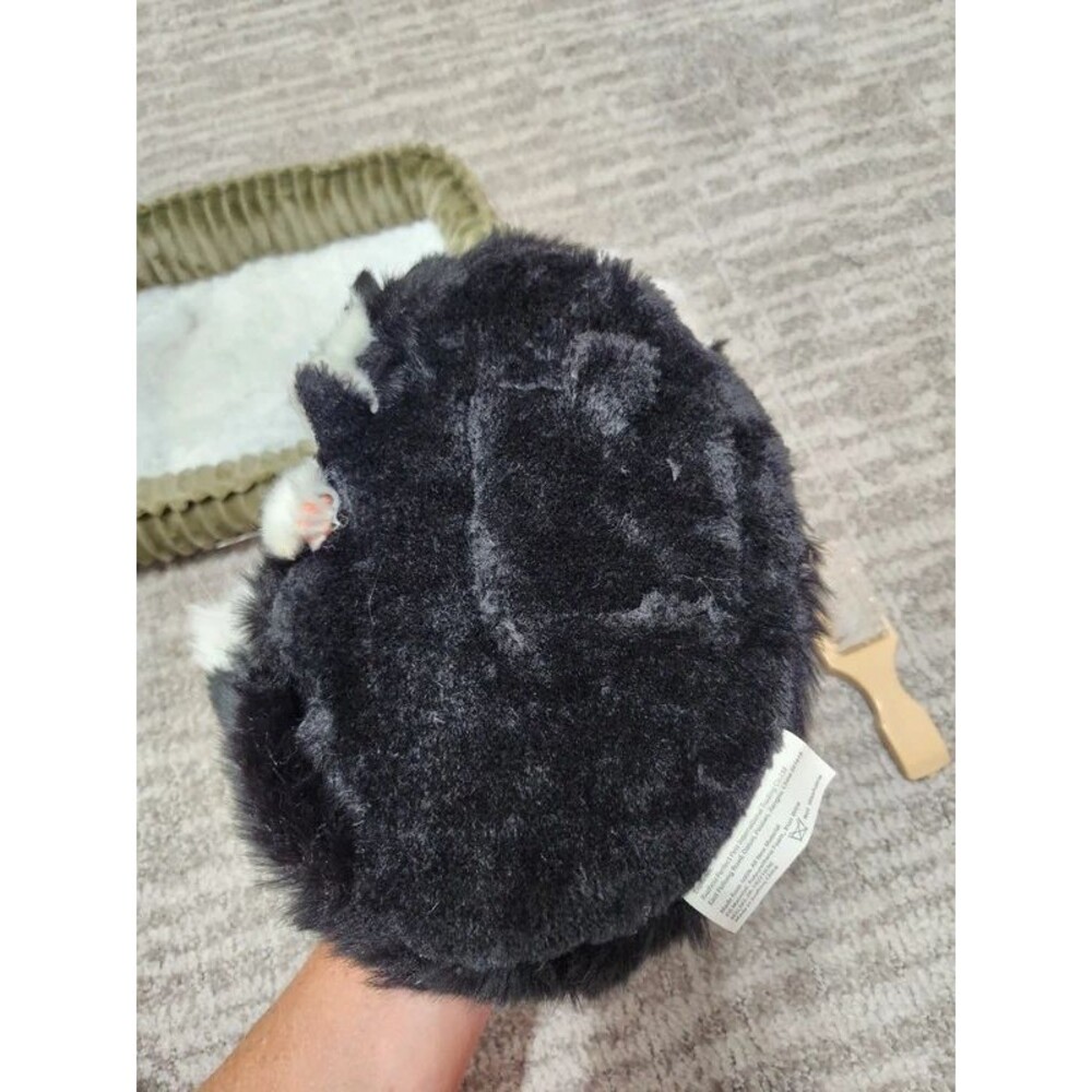 Perfect Petzzz Black White Cat Sleeping Breathing Plush Realistic Lifelike Kitty - Picture 5 of 12